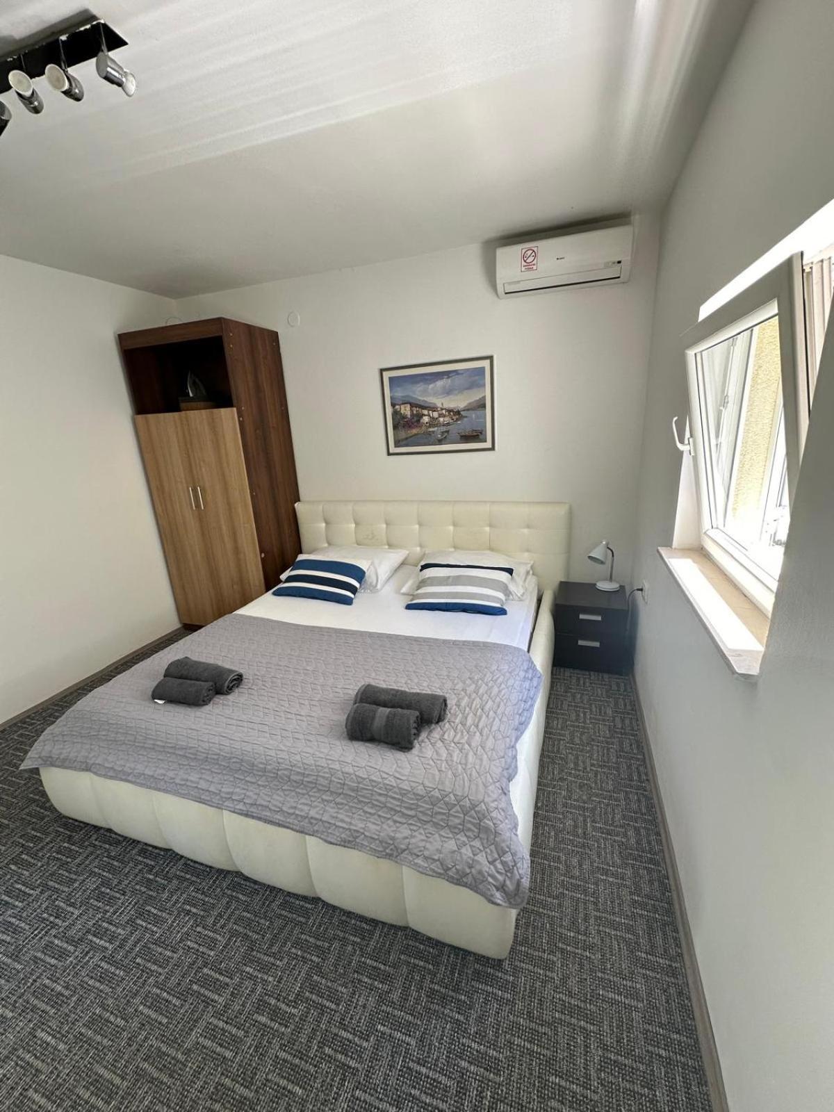 Studio Apartman Bacvice Split Exterior photo